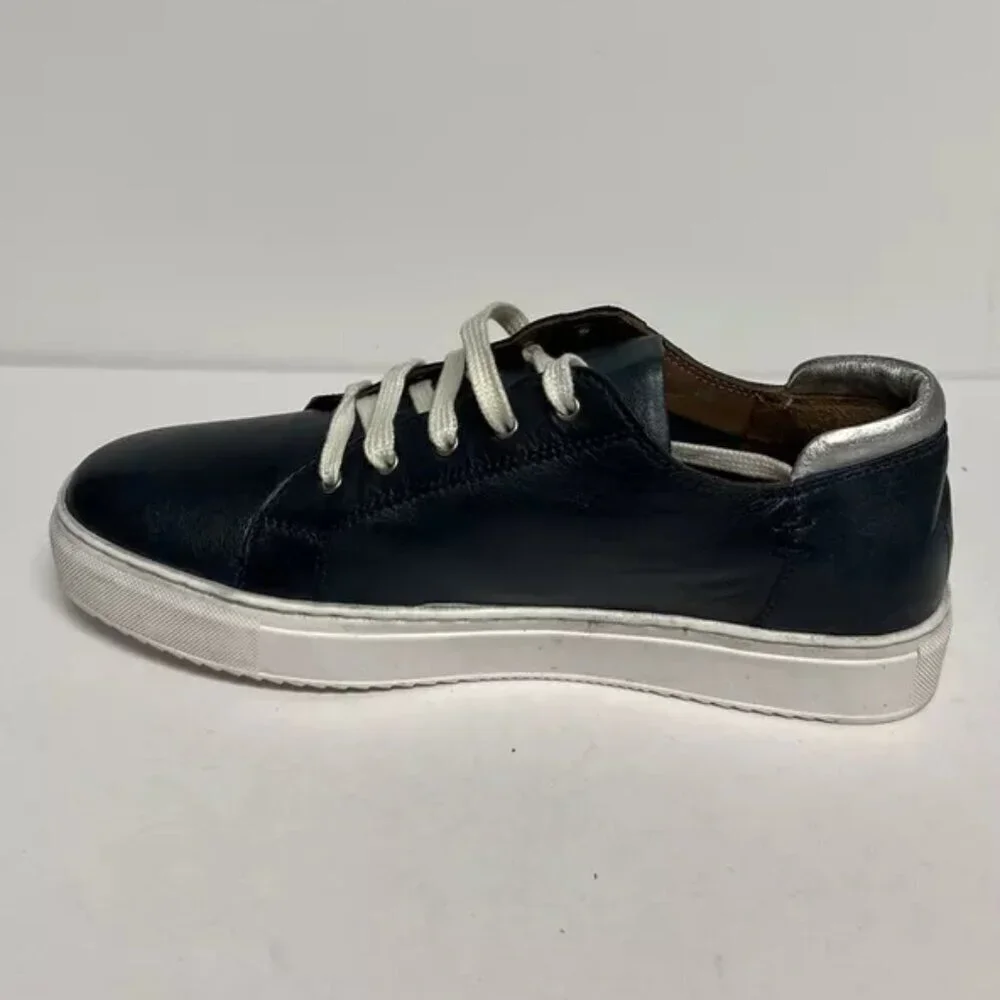 SoftWalk Womens Indio Sneaker Navy Size 9.5 M